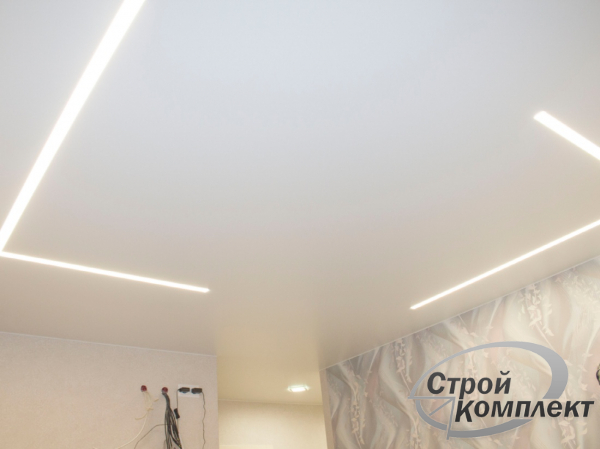 Пример тканевого потолка для детской 18 м²