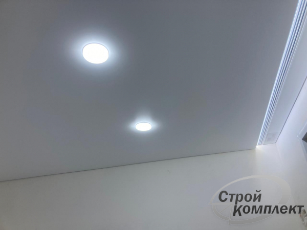 Стоимость потолка для детской 14 м²